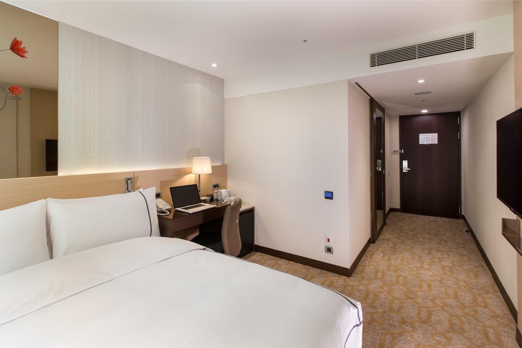 K Hotel Tianjin Taipei Exteriör bild